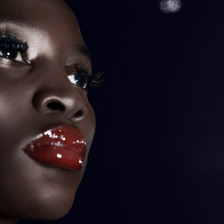 Gloss Luxe, 5.5 ml, 01 Disclosure, 01, Model, light